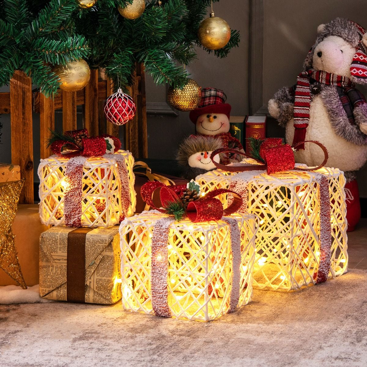 Lot De 3 Boîtes À Cadeaux Lumineuses De Noël Avec 60 LED De Noël Fonction Minuterie 6 Heures Pommes De Pin Et Feuilles